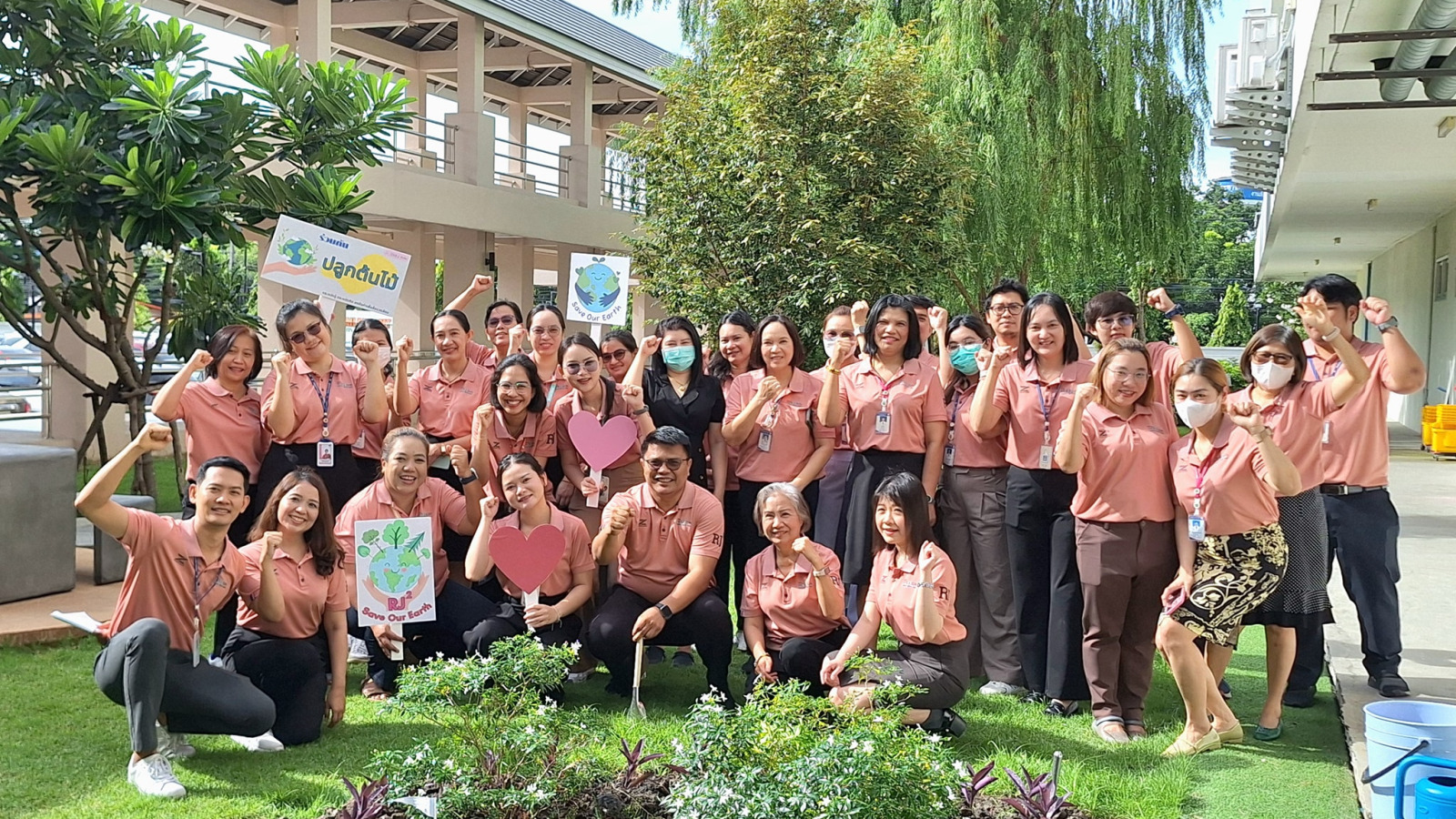 โรงพยาบาลราชวิถี 2 (รังสิต) จัดกิจกรรม“วันต้นไม้ประจำปีของชาติ พ.ศ.2568” และ “วันสิ่งแวดล้อมโลก”